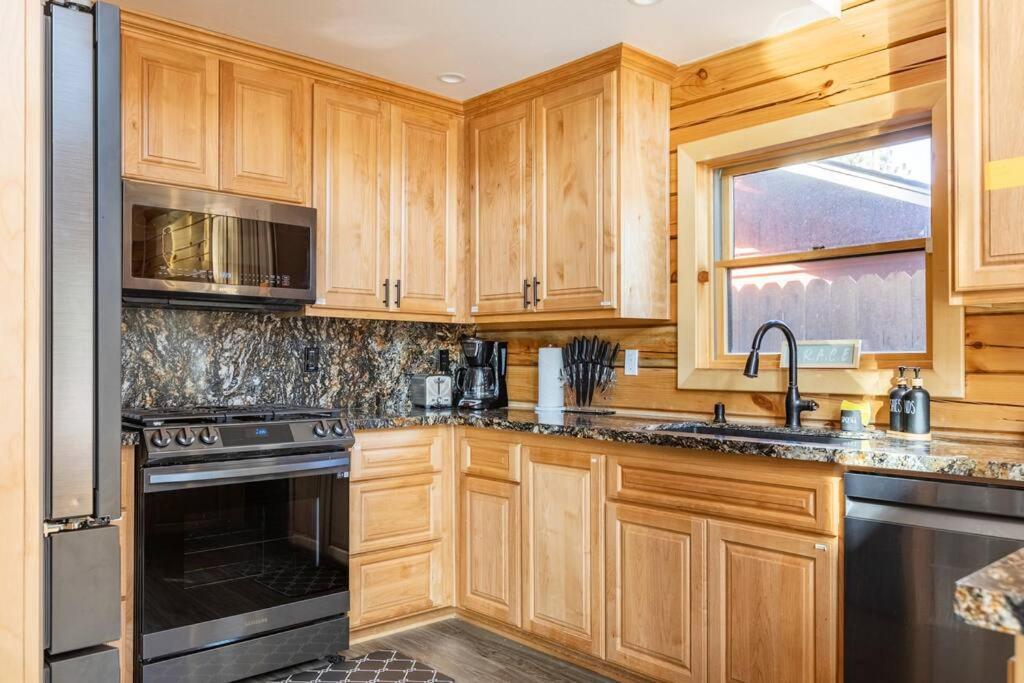 Modern Family Cabin Mins To Lake, Slopes & Hikes Big Bear City Εξωτερικό φωτογραφία