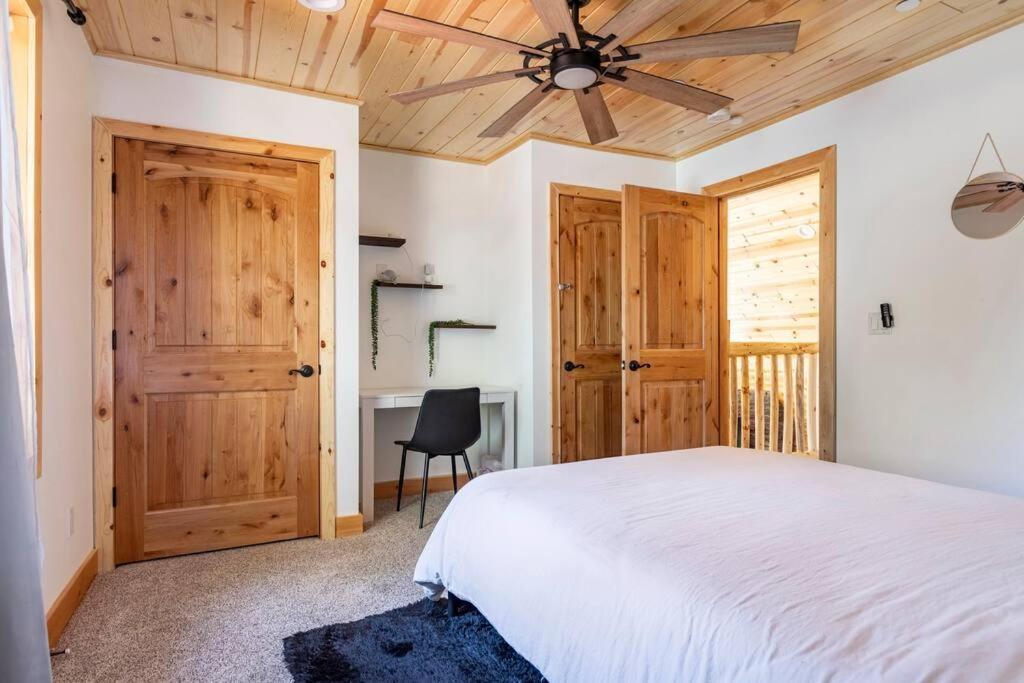 Modern Family Cabin Mins To Lake, Slopes & Hikes Big Bear City Εξωτερικό φωτογραφία